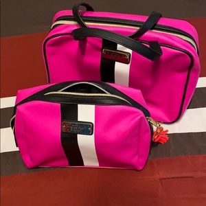 travel bag for cosmetics Victoria secret